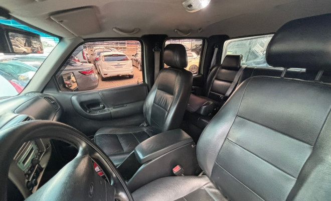 Ford Ranger XLT 3.0 PSE 163cv 4x4 CD TB Dies. 2011 Gasolina-5