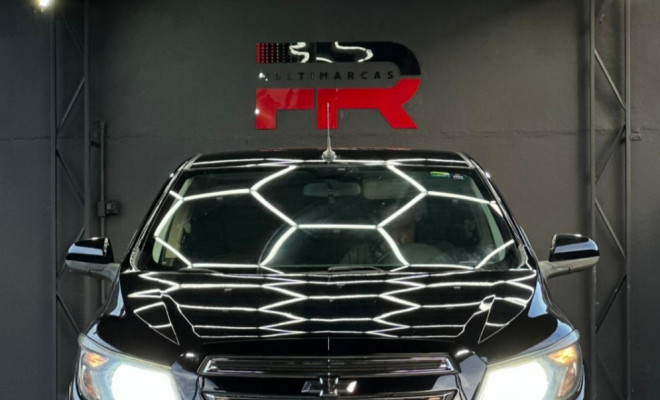 GM - Chevrolet ONIX HATCH LTZ 1.4 8V FlexPower 5p Mec. 2014 Flex