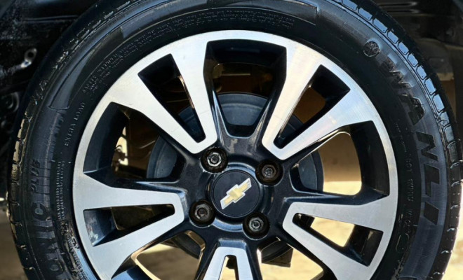 GM - Chevrolet ONIX HATCH LTZ 1.4 8V FlexPower 5p Mec. 2014 Flex-15