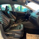 VW - VolksWagen JETTA Highline 2.0 TSI 16V 4p Tiptronic 2014 Flex-13