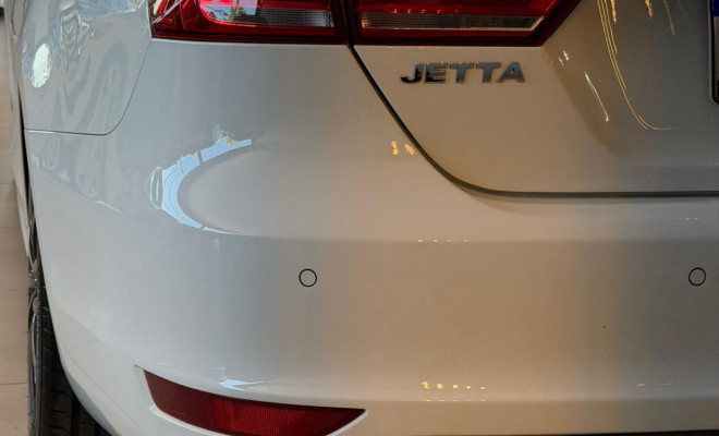 VW - VolksWagen JETTA Highline 2.0 TSI 16V 4p Tiptronic 2014 Flex-8