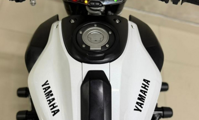 YAMAHA MT-07/MT-07 ABS 689cc 2016 Gasolina-2