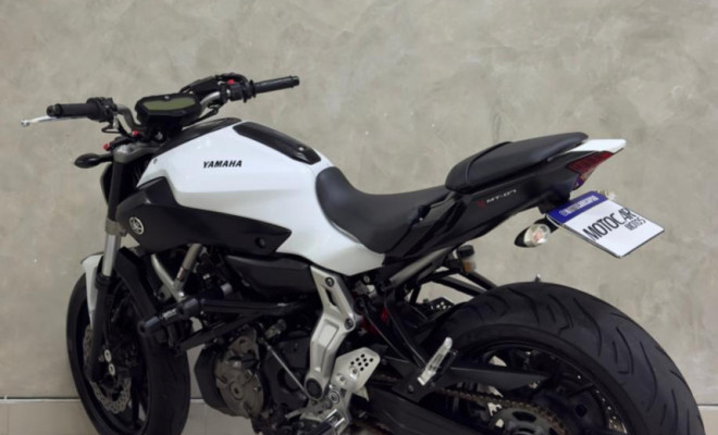 YAMAHA MT-07/MT-07 ABS 689cc 2016 Gasolina-3