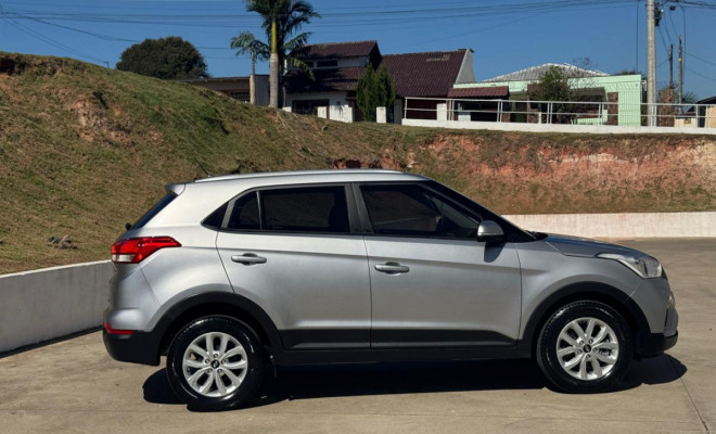 Creta Action 1.6 Automático 2022 – Única Dona e Histórico Impecável-19