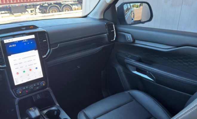 RANGER LIMITED+ 3.0 V6 4x4 AUT. 2024 DIESEL | TOPO DE LINHA, V6 PODEROSO E PACOTE MÁXIMO DE TECNOLOGIA!-17