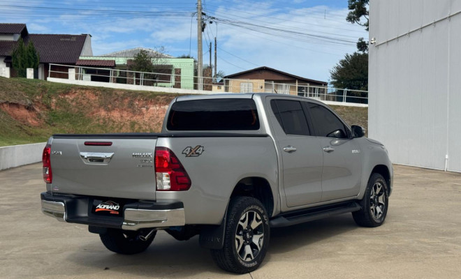 A picape mais desejada do Brasil em uma edição histórica! 🚨 Toyota Hilux SRX 4x4 2.8 Diesel Automática 2020 – Série Especial 50 Anos.-2