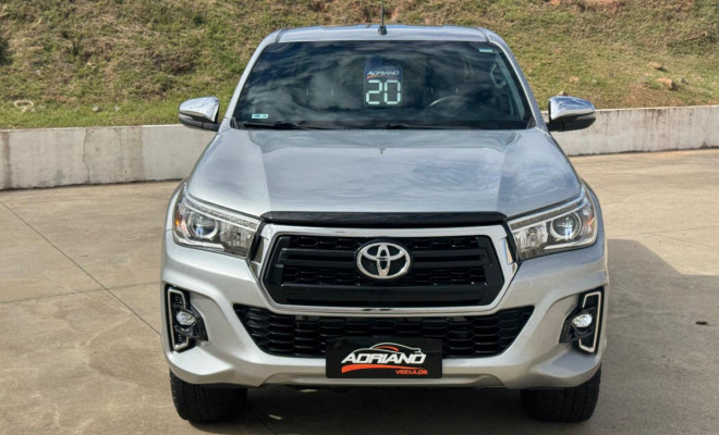 A picape mais desejada do Brasil em uma edição histórica! 🚨 Toyota Hilux SRX 4x4 2.8 Diesel Automática 2020 – Série Especial 50 Anos.-0