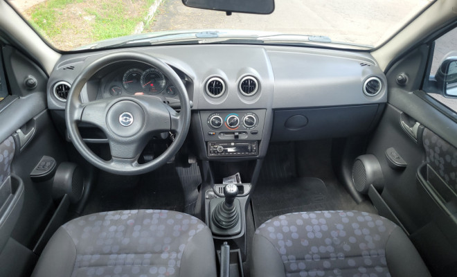 GM - Chevrolet PRISMA Sed. Joy 1.4 8V ECONOFLEX 4p 2010 Flex-2