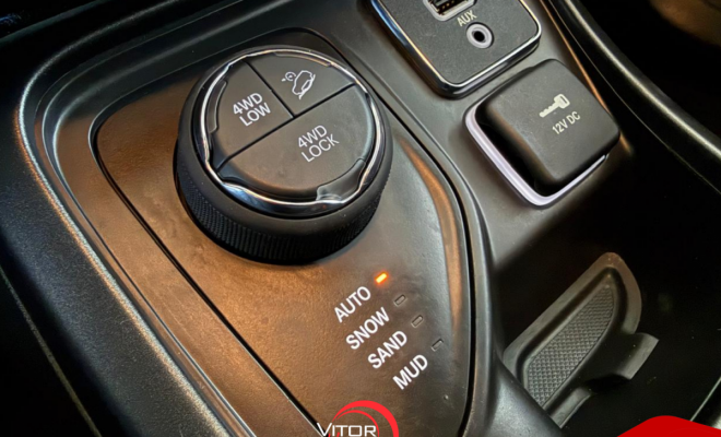 Jeep COMPASS LONGITUDE 2.0 4x4 Dies. 16V Aut. 2020 Diesel-1