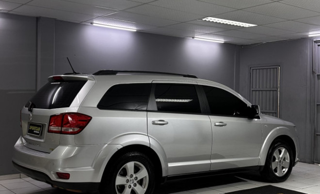 Fiat FREEMONT EMOT./PRECISION 2.4 16V 5p Aut. 2012 Gasolina-6