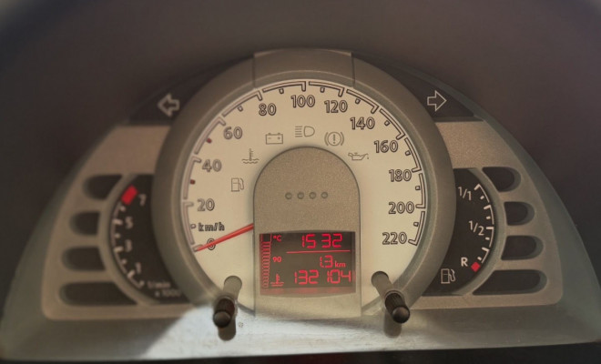 VW - VolksWagen Fox Plus 1.6Mi/ 1.6Mi Total Flex 8V 4p 2008 Flex-8