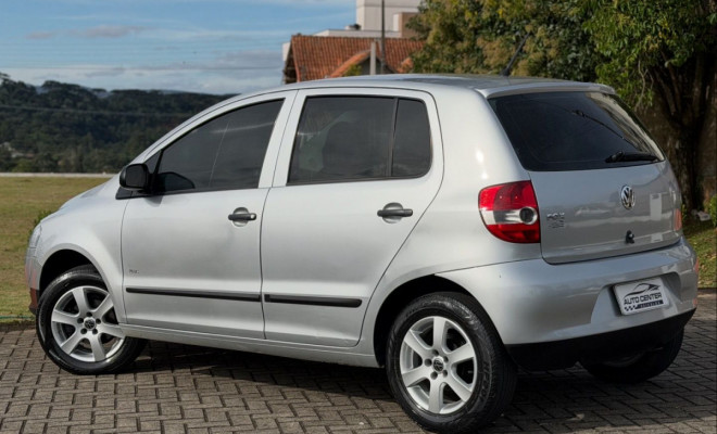 VW - VolksWagen Fox Plus 1.6Mi/ 1.6Mi Total Flex 8V 4p 2008 Flex-9