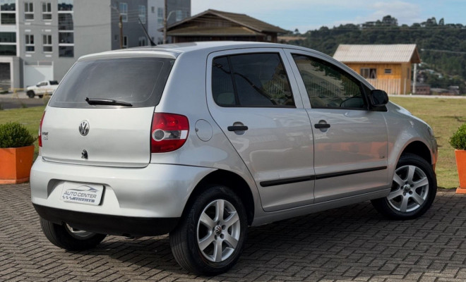 VW - VolksWagen Fox Plus 1.6Mi/ 1.6Mi Total Flex 8V 4p 2008 Flex-14