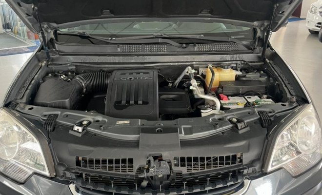 GM - Chevrolet CAPTIVA SPORT FWD 2.4 16V 171/185cv 2011 Gasolina-12