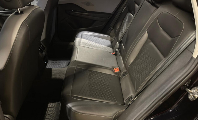 VW VolksWagen Taos Comfortline 1.4 250 TSI Flex Aut. 2022-12