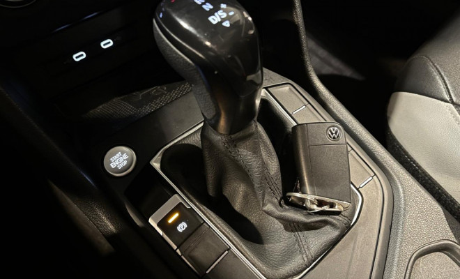 VW VolksWagen Taos Comfortline 1.4 250 TSI Flex Aut. 2022-10