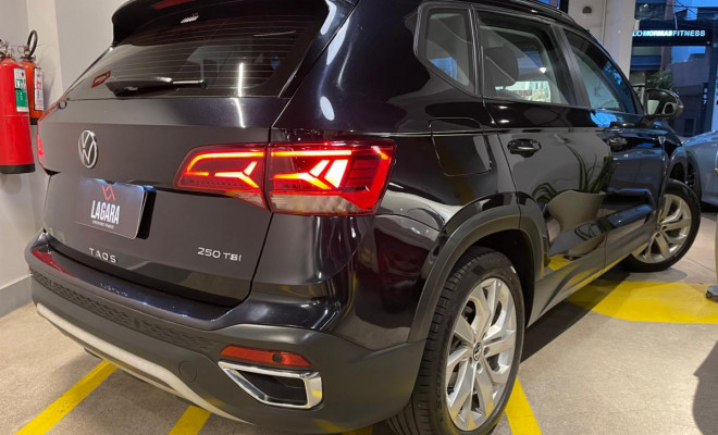 VW VolksWagen Taos Comfortline 1.4 250 TSI Flex Aut. 2022-0
