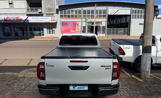 Toyota Hilux CD SRX 4x4 2.8 TDI 16V Diesel Aut. 2024 Diesel-4