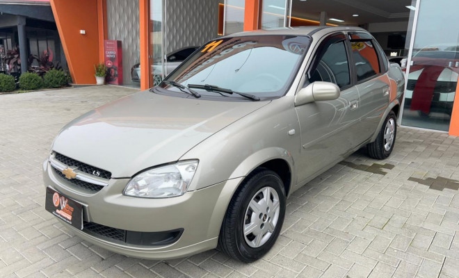 GM - Chevrolet Classic Life/LS 1.0 VHC FlexP. 4p 2011 Flex