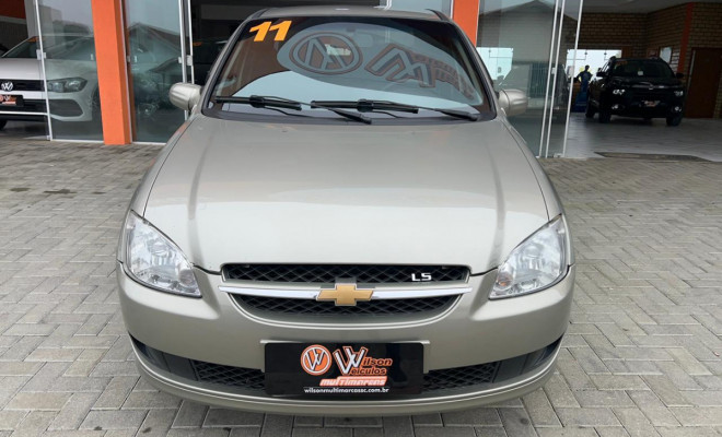 GM - Chevrolet Classic Life/LS 1.0 VHC FlexP. 4p 2011 Flex-0