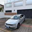 VW - VolksWagen JETTA Highline 2.0 TSI 16V 4p Tiptronic 2014 Flex-0