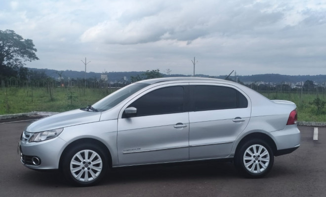 VW - VolksWagen VOYAGE COMF/Highli. 1.6 T.Flex 8V 4p 2012 Flex-1