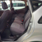 Mercedes-Benz Classe A 160 Classic/ Spirit Mec. 2005 Gasolina-5