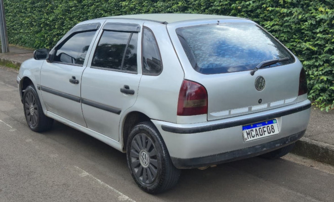 VW - VolksWagen Gol 1.0 Power 16v 76cv 4p 2002 Flex-1