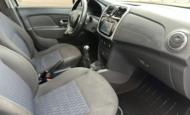 Renault SANDERO Expr. Hi-Power 1.6 8V - 2016-5