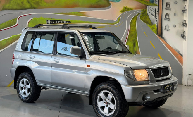 Mitsubishi Pajero TR4 2.0/ 2.0 Flex 16V 4x4 Aut. 2005 Flex-0