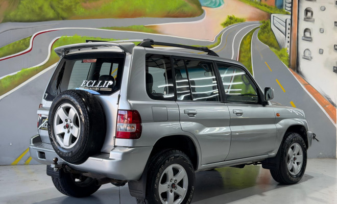 Mitsubishi Pajero TR4 2.0/ 2.0 Flex 16V 4x4 Aut. 2005 Flex-1