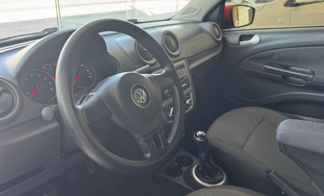 VW - VolksWagen VOYAGE TREND 1.6 Mi Total Flex 8V 4p 2013 Flex-2