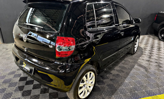VW - VolksWagen Fox Plus 1.6Mi/ 1.6Mi Total Flex 8V 4p 2009 Flex-2