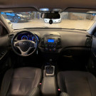 Hyundai i30 2.0 16V 145cv 5p Aut. 2011 Gasolina-10