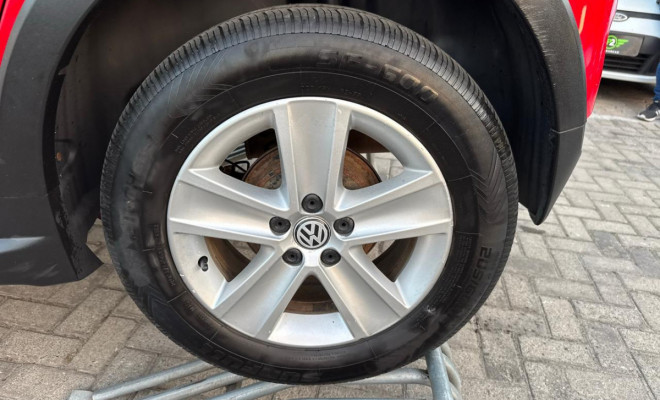 VW - VolksWagen CROSSFOX 1.6 Mi Total Flex 8V 5p 2011 Flex-11