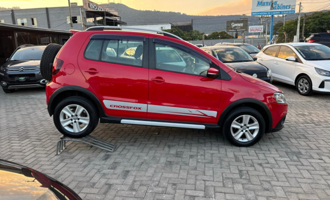 VW - VolksWagen CROSSFOX 1.6 Mi Total Flex 8V 5p 2011 Flex-16