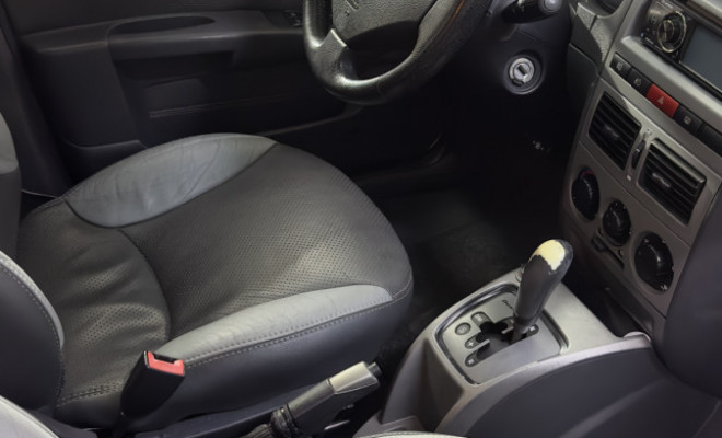 Fiat Palio Week.Adv.LOCK.Dualogic 1.8 Flex 2012 Flex-4