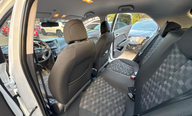 Hyundai HB20 C.Style/C.Plus 1.6 Flex 16V Aut. 2016 Flex-7