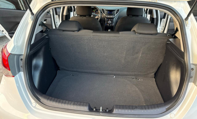 Hyundai HB20 C.Style/C.Plus 1.6 Flex 16V Aut. 2016 Flex-8