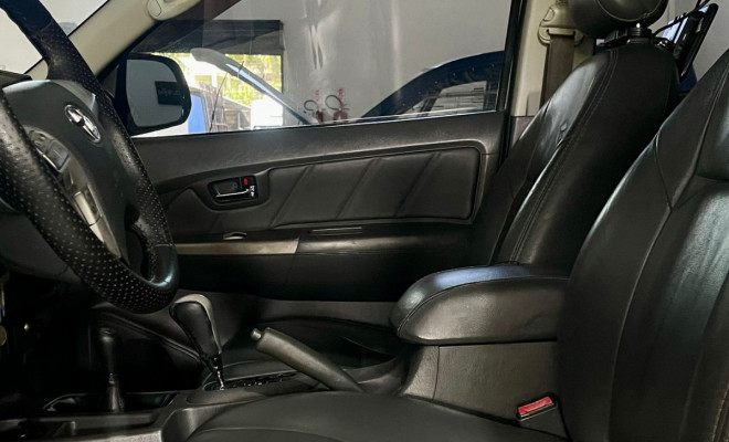 Toyota Hilux CD SRV D4-D 4x4 3.0 TDI Diesel Aut 2013 Diesel-9