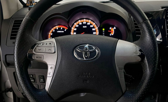 Toyota Hilux CD SRV D4-D 4x4 3.0 TDI Diesel Aut 2013 Diesel-3