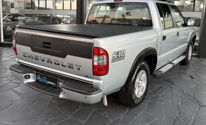 GM - Chevrolet S10 P-Up Advant. 2.4/2.4 MPFI F.Power CD 2010 Gasolina-13