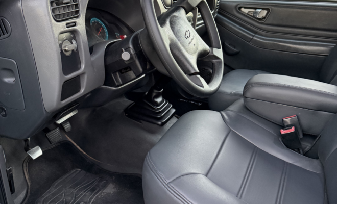 GM - Chevrolet S10 P-Up Advant. 2.4/2.4 MPFI F.Power CD 2010 Gasolina-8