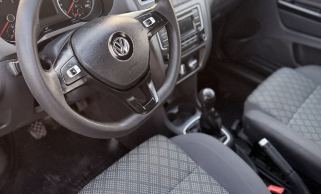 VW - VolksWagen Fox Trendline 1.0 Flex 12V 5p 2016 Flex-8