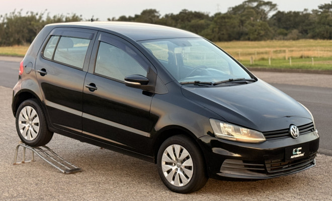 VW - VolksWagen Fox Trendline 1.0 Flex 12V 5p 2016 Flex-0