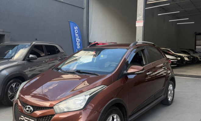 Hyundai HB20X Premium 1.6 Flex 16V Aut. 2014 Flex-1