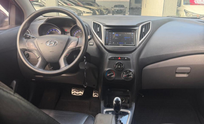 Hyundai HB20X Premium 1.6 Flex 16V Aut. 2014 Flex-10