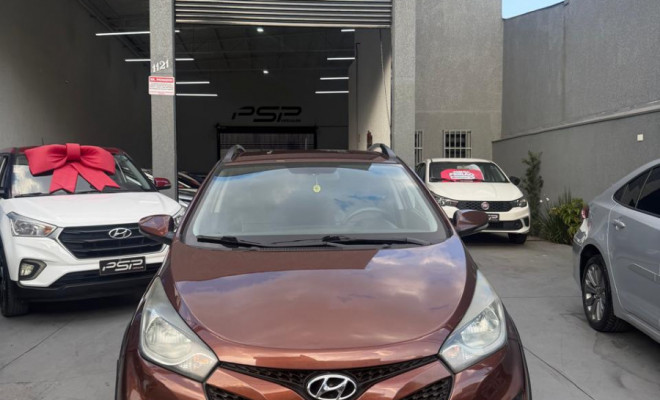 Hyundai HB20X Premium 1.6 Flex 16V Aut. 2014 Flex-18