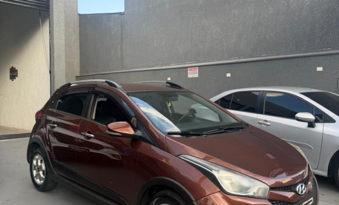 Hyundai HB20X Premium 1.6 Flex 16V Aut. 2014 Flex-6