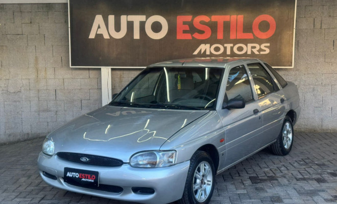 Ford Escort GL 1.6 MPI 2001 Gasolina-0